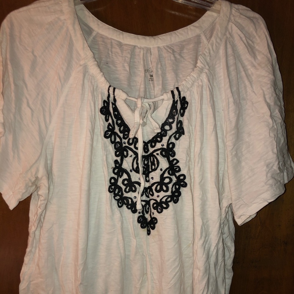 White embellished tee